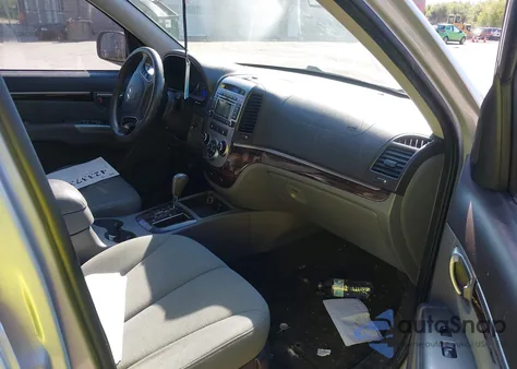 2010 Hyundai Santa Fe Gls z USA, uszkodzony, nr VIN 5NMSG3AB8AH402128